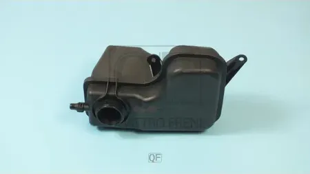 Бачок расширительный (Quattro Freni). Артикул qf35a00104