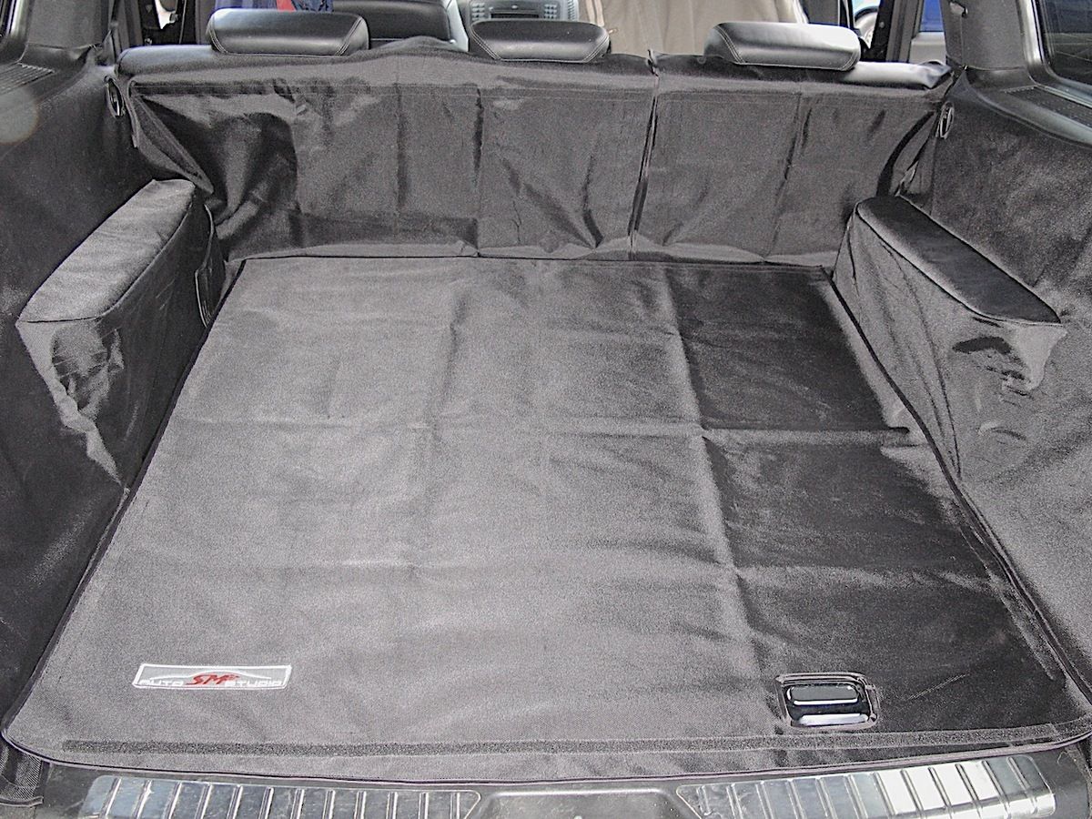 Защитный чехол AUTOSMSTUDIO "Maxi" в багажник автомобиля для Mercedes-Benz GL-class X164 2006-2012, серый. Артикул TP-GLX164-MAXI-GR