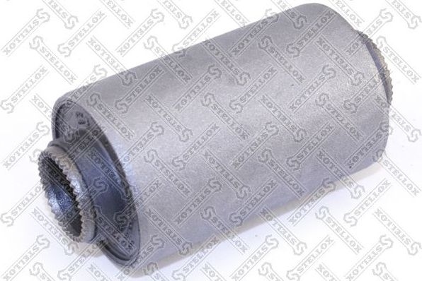 Сайлентблок переднего рычага подвески Stellox. Артикул 87-74023-SX