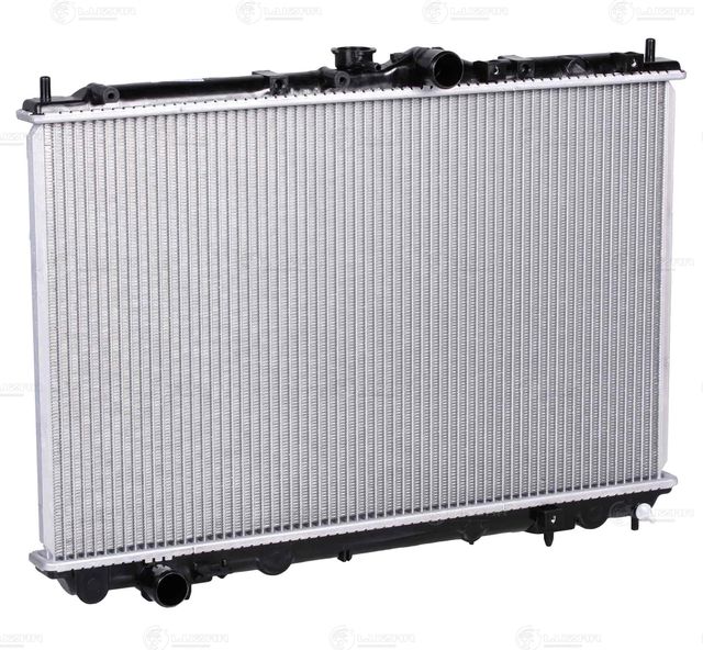 Радиатор охлаждения двигателя Luzar для Mitsubishi Space Star I 1998-2004. Артикул LRc 1122