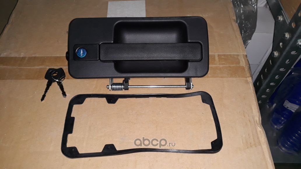 Ручка двери правая MB Actros/Axor OE  A9417600559 (GE Parts). Артикул 700125