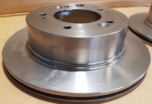 Тормозной диск Textar задний для Kia Sorento I 2006-2011. Артикул 92205000