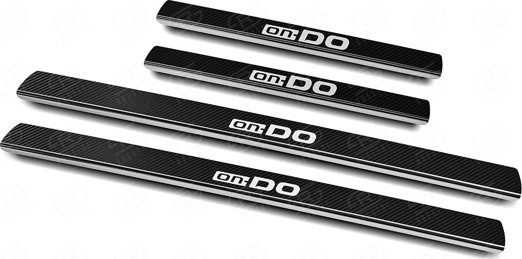 Накладки RusStal на пороги (лист нерж. карбон с надписью) для Datsun on-DO 2014-2020. Артикул DTOND14-06