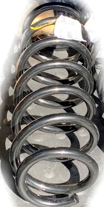 Пружина подвески BMW. Артикул 33536787202