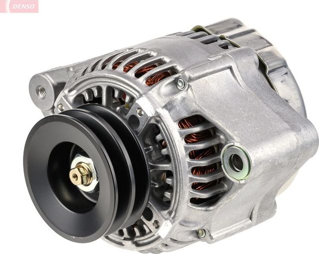 Генератор Denso для Toyota Land Cruiser 100 1998-2007. Артикул DAN1114