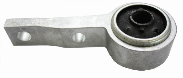 Сайлентблок переднего рычага подвески Formpart. Артикул 4100016