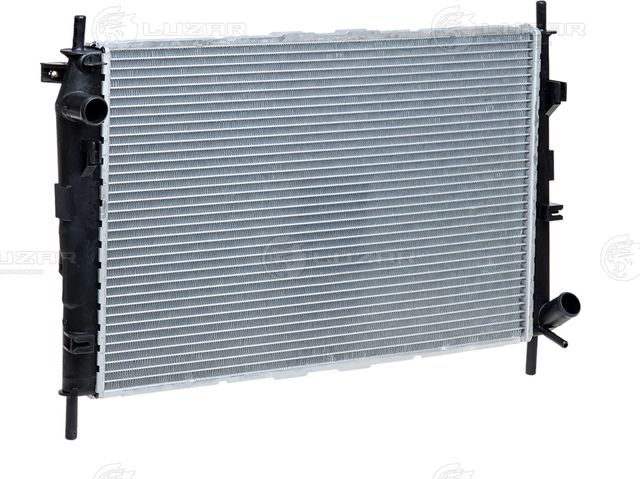 Радиатор охлаждения двигателя Luzar для Ford Mondeo III 2000-2007. Артикул LRc 1070