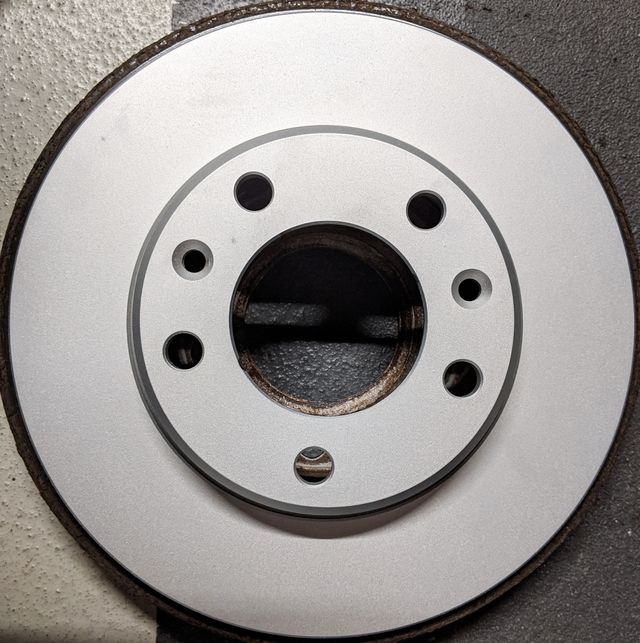 Тормозной диск Bosch. Артикул 0 986 479 C24