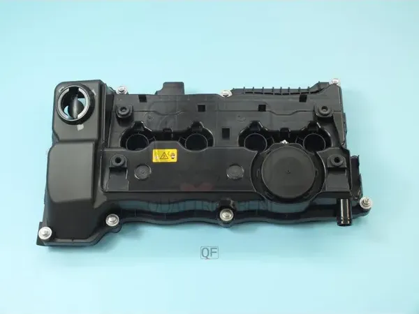 Крышка клапанная (Quattro Freni). Артикул qf72a00152