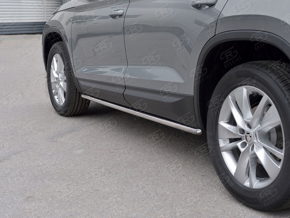 Защита порогов RusStal труба d42 (вариант 3) для Skoda Kodiaq 2017-2026. Артикул SKKT-0027753