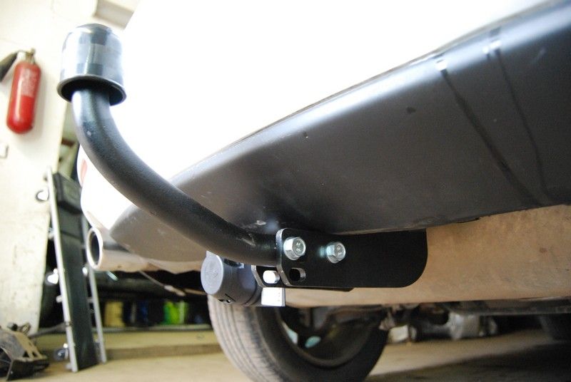 Фаркоп Oris (ранее Bosal) для Mazda CX-7 2007-2012. Артикул 4526-A