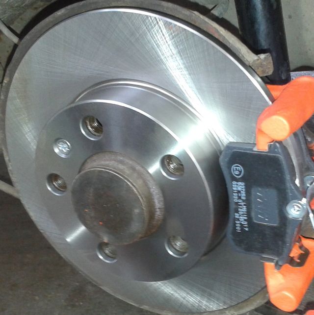 Тормозной диск Remsa задний для Skoda Yeti I 2009-2017. Артикул 6547.00