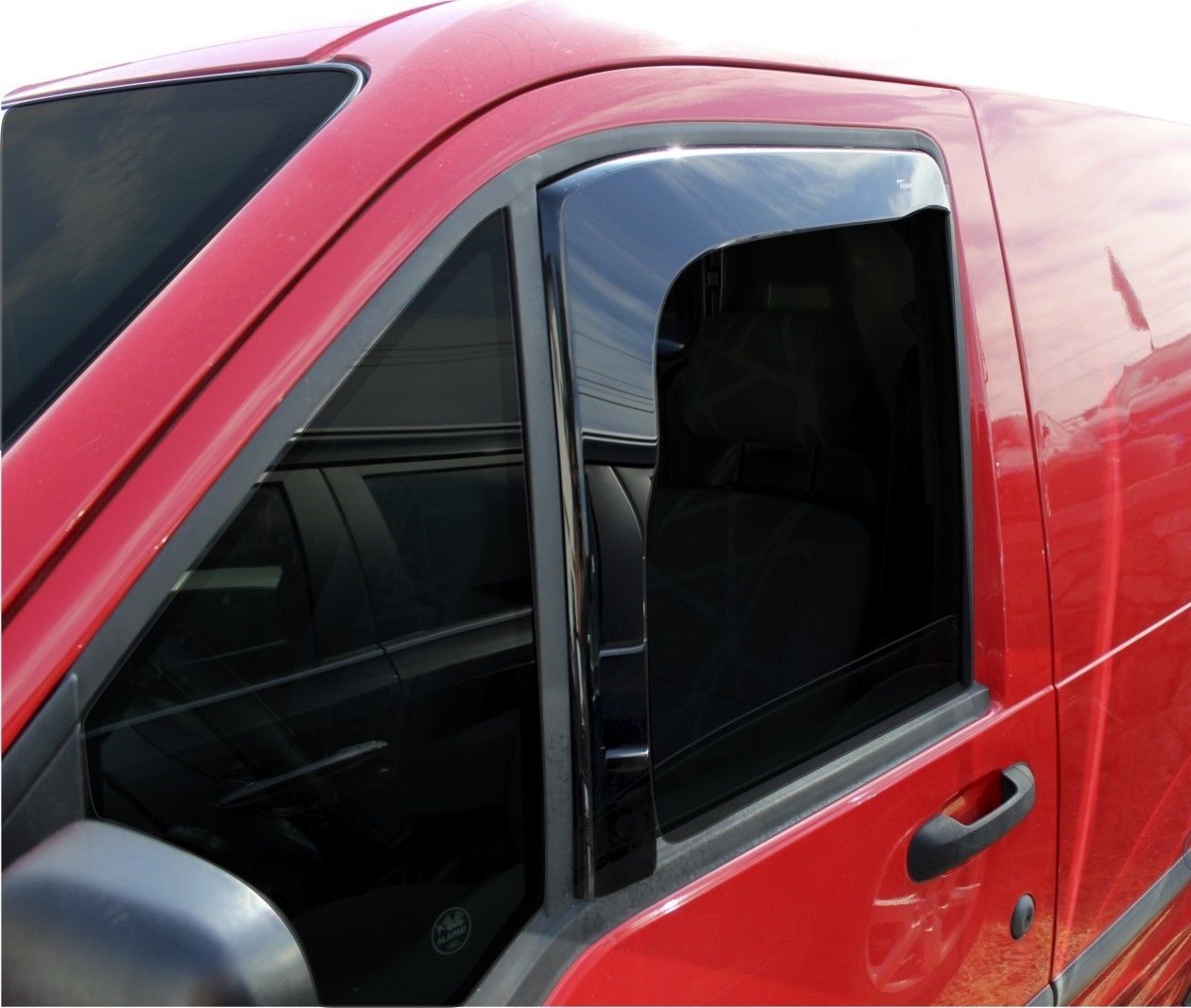 Дефлекторы Heko для окон Ford Transit Connect 2004-2013. Артикул 15231