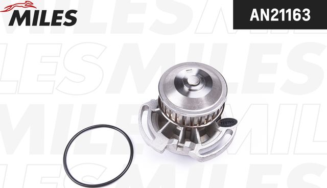 Помпа (водяной насос) Miles для Audi 50 1974-1978. Артикул AN21163