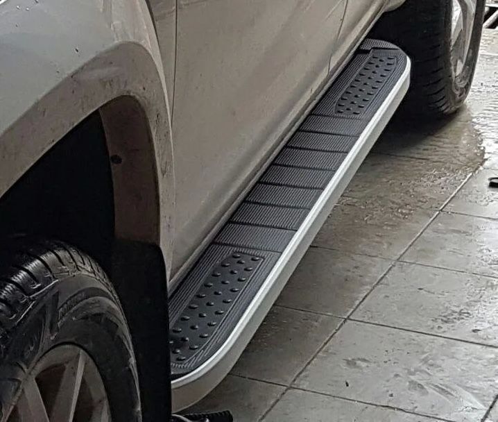 Пороги алюминиевые Erkul STYLE-M для Ford Explorer VI 2020-2026. Артикул 12.TGM.07.21.V2.G