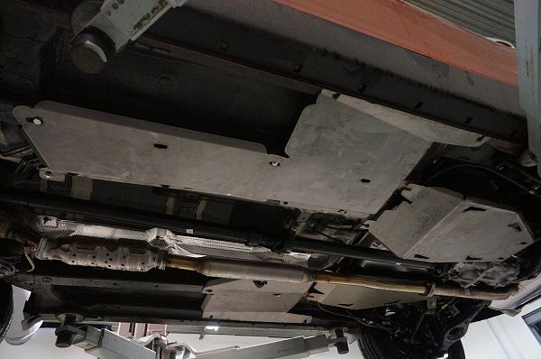 Защита алюминиевая АВС-Дизайн для днища (без защиты картера) Kia Sportage III 2010-2026. Артикул 11.27ABC