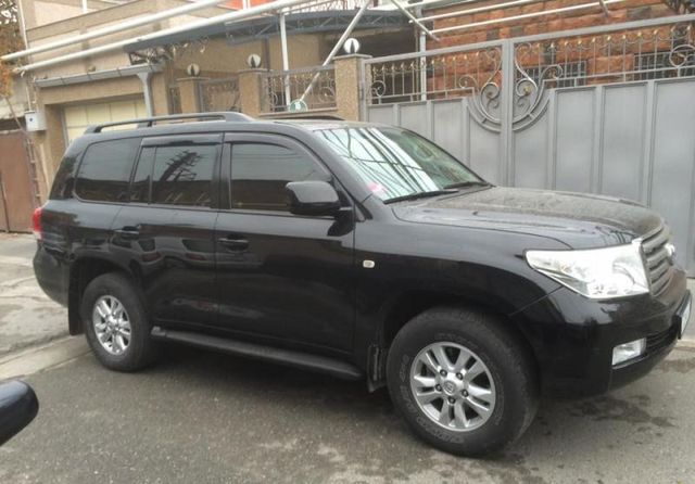 Дефлекторы Cobra Tuning для окон Toyota Land Cruiser 200 рестайлинг 2015-2021. Артикул T21607