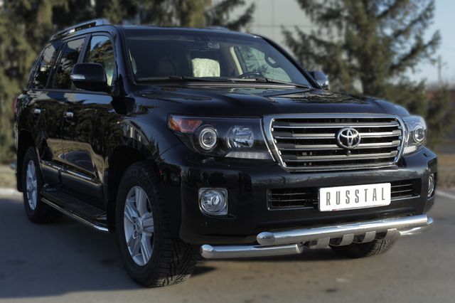 Защита RusStal порогов d42 для Toyota Land Cruiser 200 2015-2021. Артикул TLCT-002003