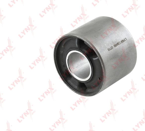 Сайлентблок переднего рычага подвески LYNXauto. Артикул C9456