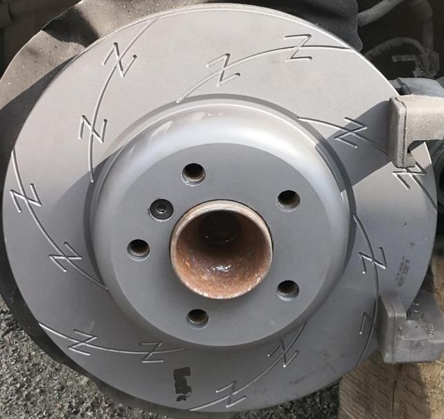 Тормозной диск Zimmermann Black Z. Артикул 150.3482.53