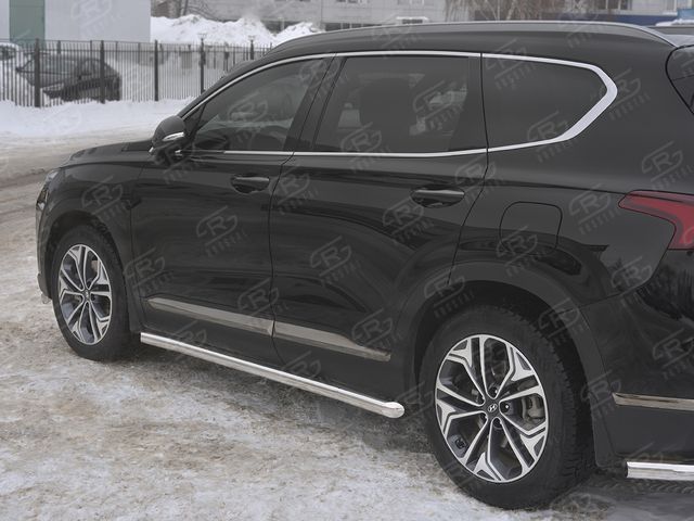 Защита порогов RusStal труба d63 секции (вариант 1) для Hyundai Santa Fe IV 2018-2026. Артикул HSFT-003174