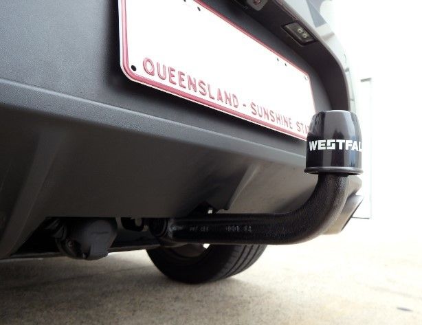 Фаркоп Westfalia с электрикой для Porsche Macan (вкл. гибридные) 2014-2026. Быстросъемный крюк. Артикул 129639