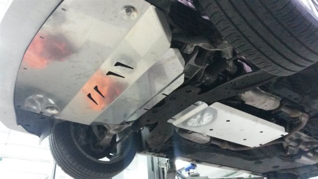 Защита алюминиевая АВС-Дизайн для картера и КПП (2 части) Infiniti Q50 2014-2026. Артикул 15.28ABC