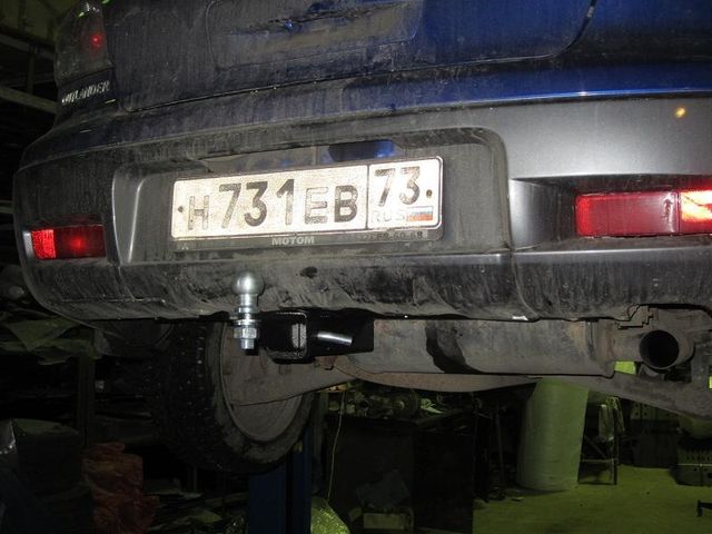 Фаркоп Bizon для Mitsubishi Outlander 2003-2006. Артикул FA 0958-E