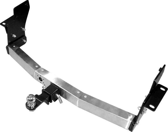 Фаркоп PT Group c накладкой из нержавейки для Mitsubishi Pajero IV 2015-2020. Американский квадрат. Артикул MPJ-99-991124.00 (MPJ991101)