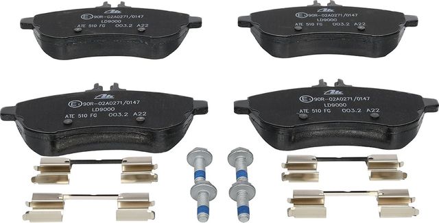 Тормозные колодки ATE Ceramic. Артикул 13.0470-9000.2