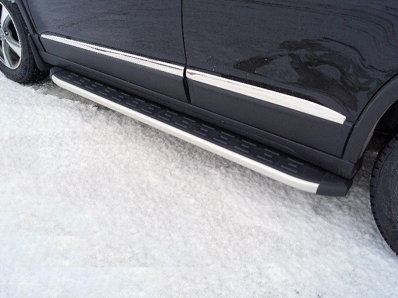 Пороги алюминиевые ТСС с пластиковой накладкой 1720 мм для Haval M6 2023-2026. Артикул HAVM623-14AL