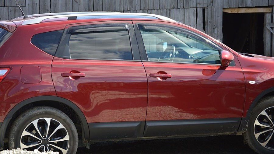 Дефлекторы SIM для окон Nissan Qashqai +2 2008-2026. Артикул SNIQAS0832