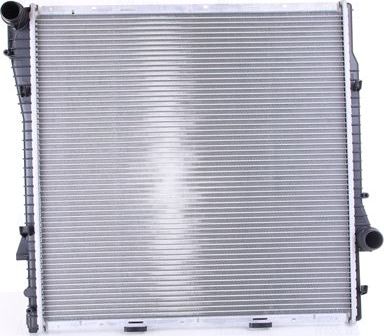 Радиатор охлаждения двигателя Nissens ** FIRST FIT **. Артикул 60789A