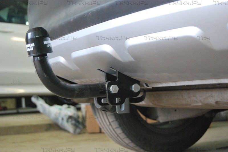 Фаркоп Лидер-Плюс для Audi Q3 I U8 2011-2018. Артикул V123-A