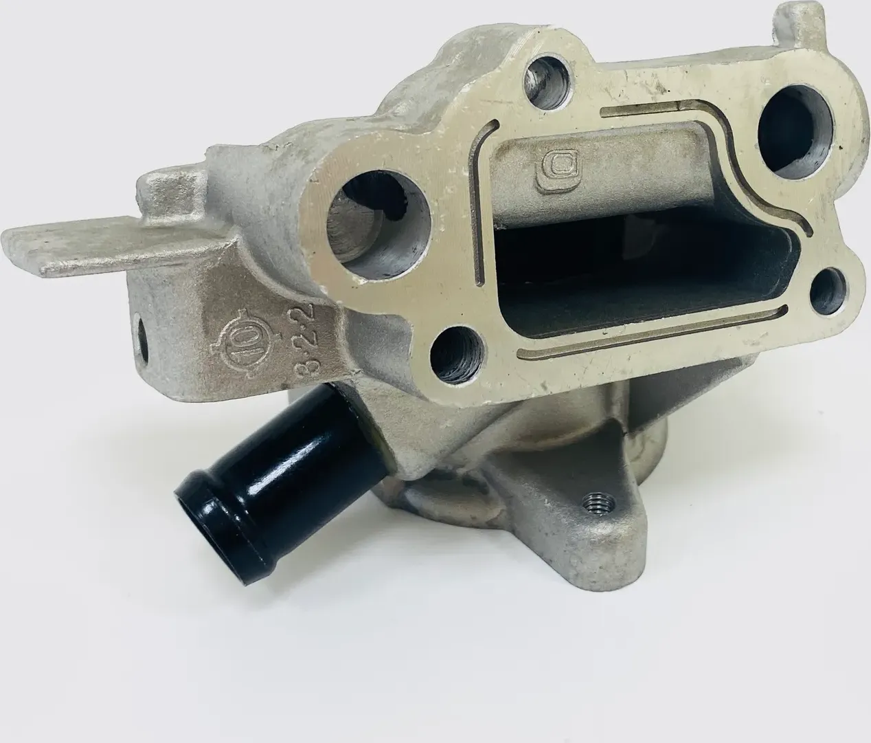 Корпус термостата (Ukorauto). Артикул U0909403