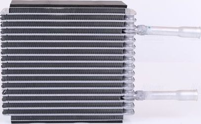 Испаритель кондиционера Nissens. Артикул 92017