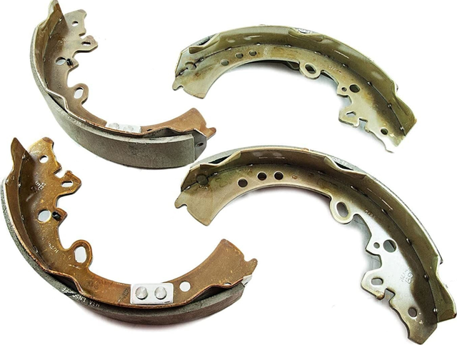 Тормозные колодки Toyota. Артикул 044950K070