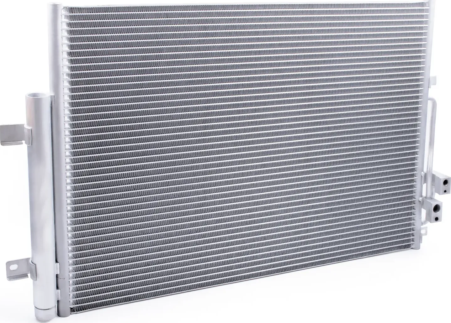 Радиатор кондиционера 301000058AA TIGGO 4 / 7 / 8 / OMODA C5 Lumer Lumer. Артикул LM07082