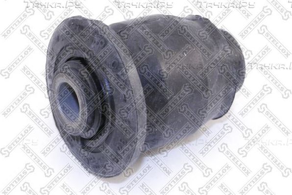 Сайлентблок переднего рычага подвески Stellox. Артикул 87-71010-SX