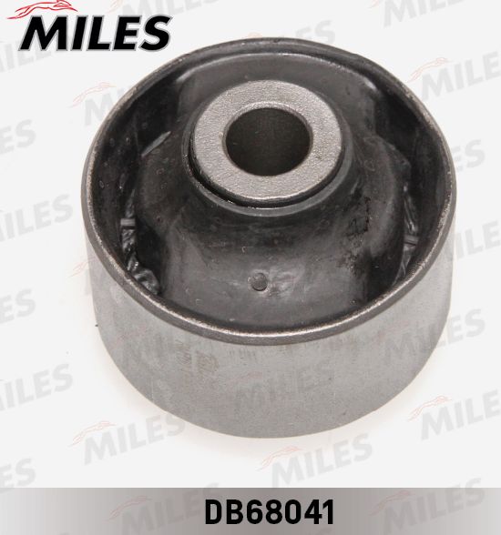 Сайлентблок переднего рычага подвески Miles. Артикул DB68041