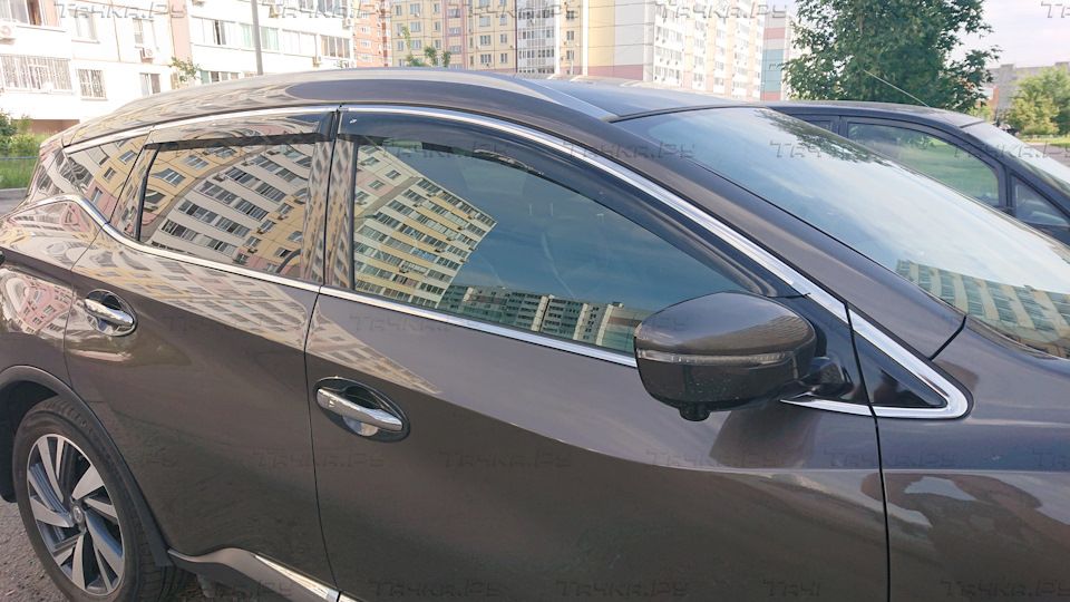 Дефлекторы Cobra Tuning для окон Nissan Murano Z51 (хром. молдинг) 2015-2015. Артикул N16816CR