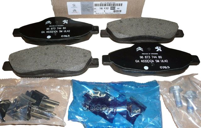 Тормозные колодки PSA передние для Peugeot 308 I 2007-2014. Артикул 1613259380