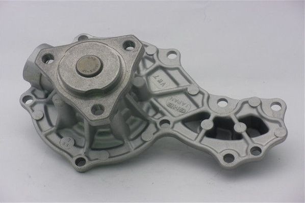 Помпа (водяной насос) GMB. Артикул GWVW-09A