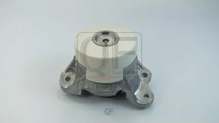 ОПОРА ДВИГАТЕЛЯ R (Quattro Freni). Артикул QF00A00677