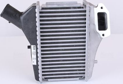 Интеркулер Nissens ** FIRST FIT ** для Honda CR-V III 2007-2012. Артикул 961421