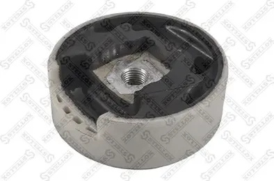 Подушка (опора) двигателя Stellox. Артикул 25-18131-SX