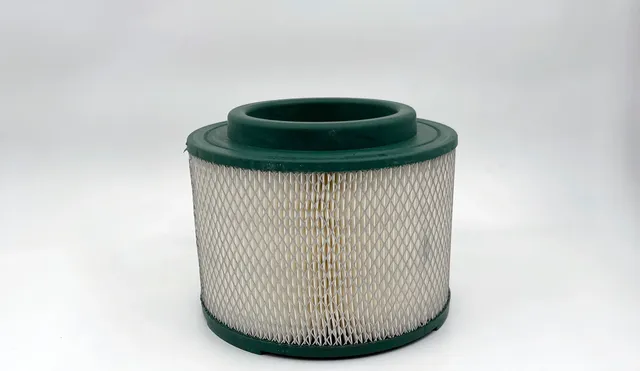 Фильтр воздушный FORD Ranger  MAZDA BT-50  TOYOTA HiLux  Fortuner 2 5  3 0D 4VVTi 05- (BIG Filter). Артикул gb-543