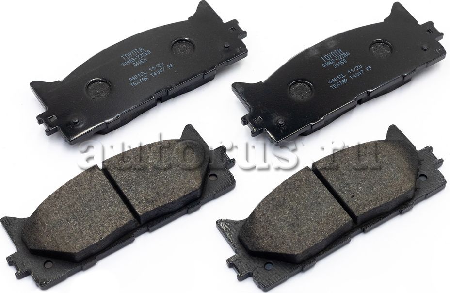 Тормозные колодки Toyota. Артикул 04465YZZEG