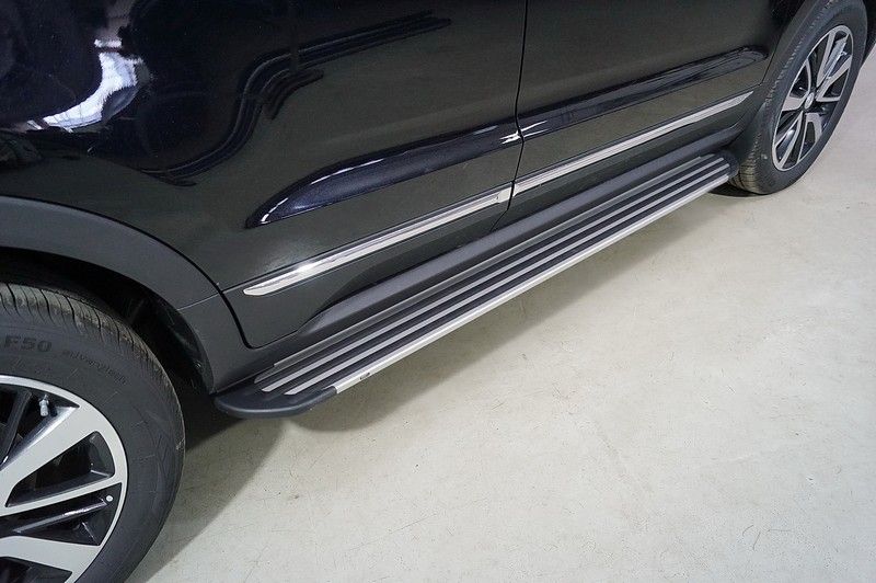 Пороги алюминиевые ТСС Slim Line Silver 1720 мм для Changan CS55 2WD 1.5T 2022-2026. Артикул CHANCS5522-21S