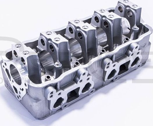 Головка блока цилиндров RED Line. Артикул 21SZ003